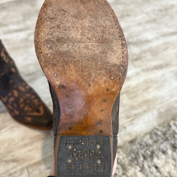 Corral Teen boots size 2 - Picture 5 of 5